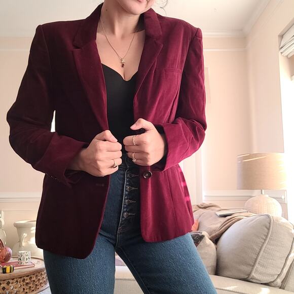Vtg Burgundy Velvet Blazer Sz 16 Classic Fashions - Picture 2 of 6